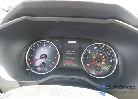 2022 Toyota Rav4 Xle z USA, uszkodzony, nr VIN 2T3P1RFV9NC296109